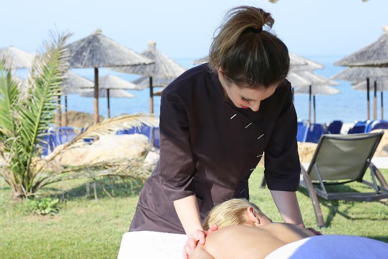 Alexandra Beach Spa Resort Potós Eksteriør bilde